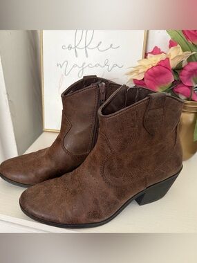 Rampage Brown Faux Leather Western Ankle Booties